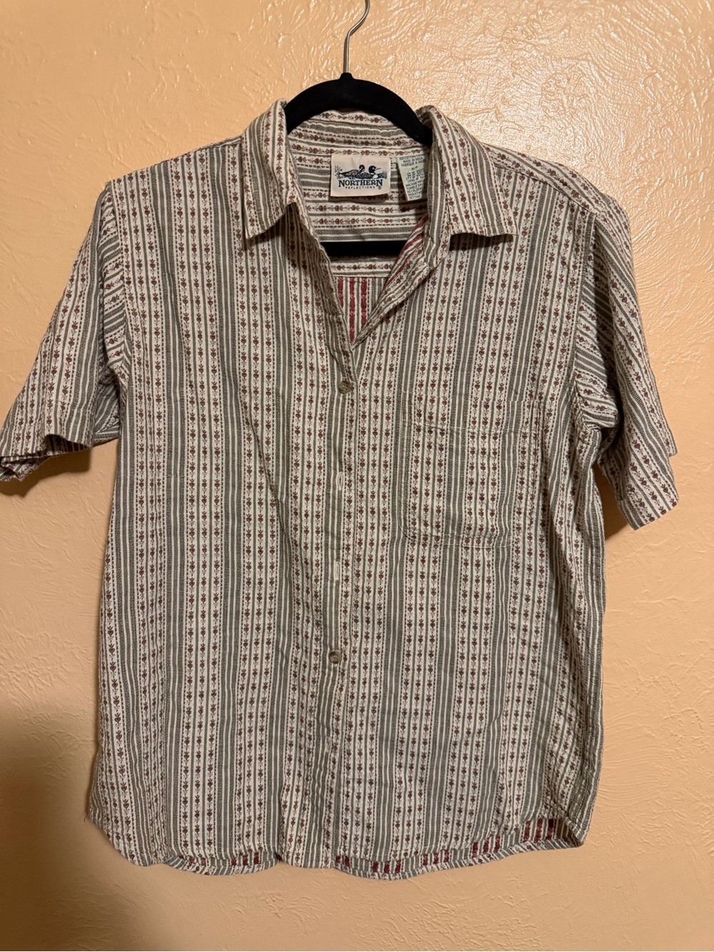 VTG Men's Short-Sleeve Striped Button-Up Shirt - Cream with Brown Stripes